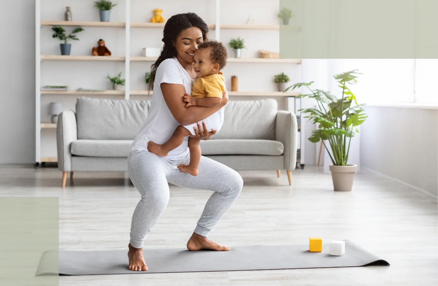 When Does Postpartum Hair Loss Begin and What to Expect-01