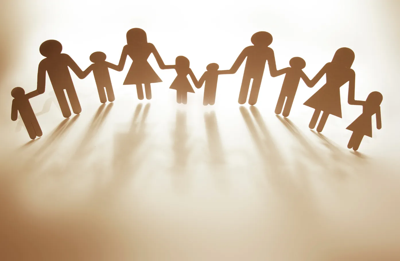 Family History and a Widening Part:Why You’re More Likely to Develop Long-Term Hormonal Hair Loss