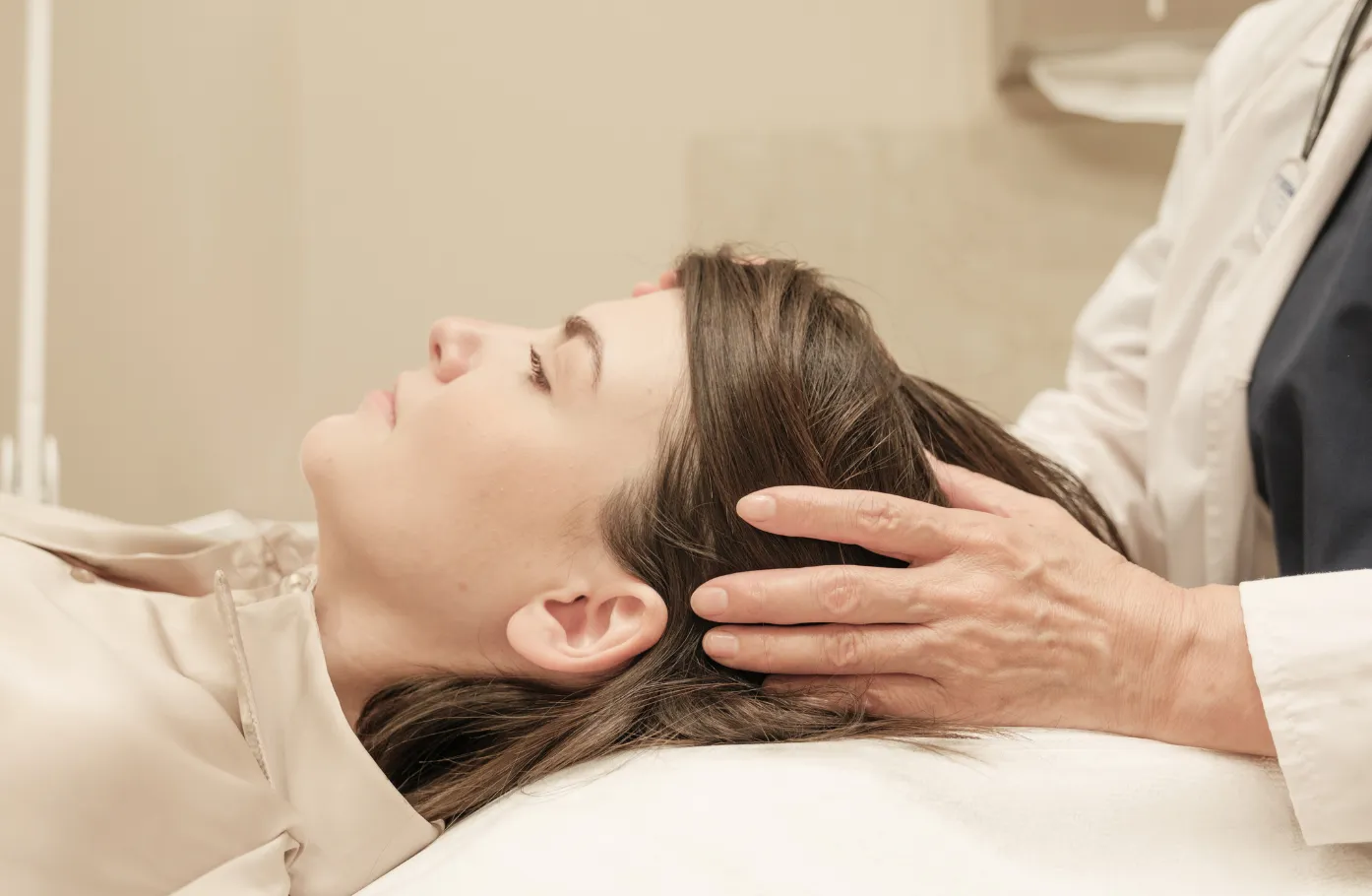 Oily Scalp or Recurrent Inflammation:Why Hormonal Hair Loss Is More Likely to Target You