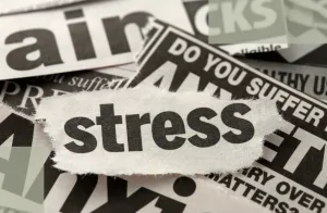 The Psychological Side of Stress Hair LossWhat Truly Affects Recovery Is Not Emotional Intensity — But Sustained State