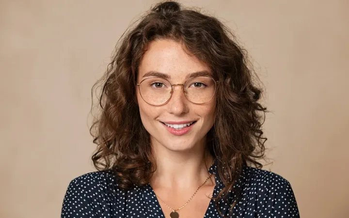 Can Postpartum Hair Loss Recover? Mechanisms, Timeline, and When to Seek Help