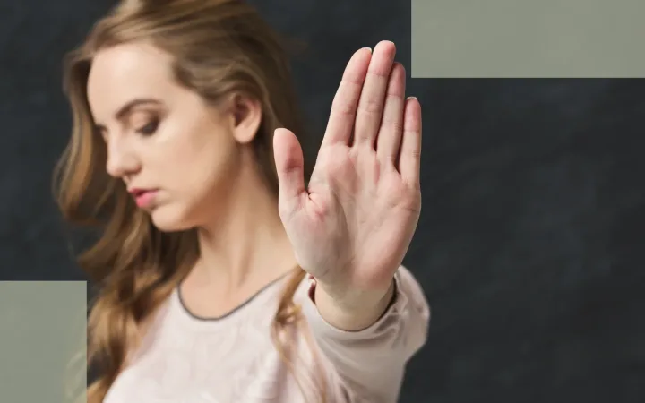 Can You Stop Postpartum Hair Loss Completely Here’s What Science Says-01