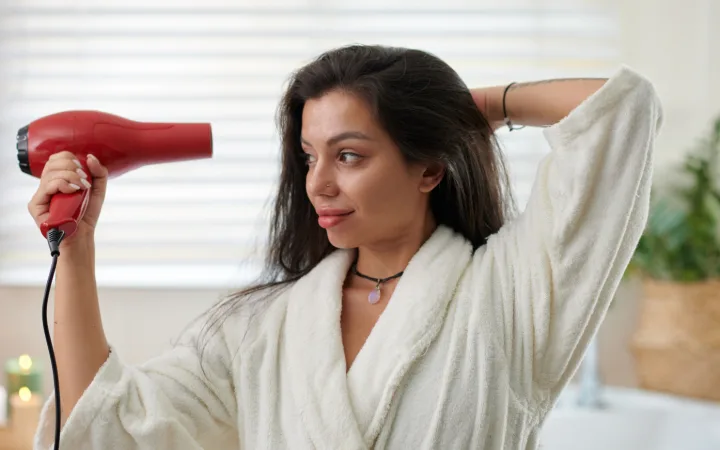 Heat Management Why the Scalp Becomes More Sensitive to Heat During Perimenopause and Sebum Fluctuation