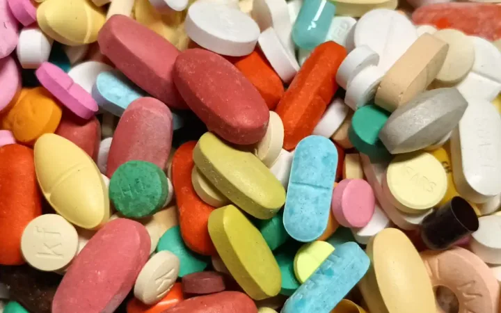 Poor Gut AbsorptionWhy You’ve “Supplemented a Lot,” Yet Your Hair Recovers So Slowly