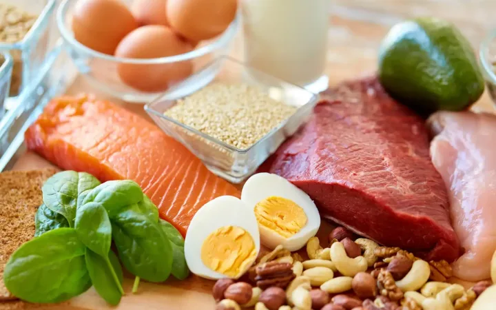 Protein is often overlooked in nutritional deficiency hair loss. Learn how insufficient protein limits hair structure, weakens regrowth quality, and stalls recovery—even when iron levels improve.
