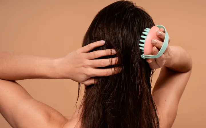 Scalp Massage and Hormonal Hair Loss It Doesn’t Trigger Growth — It Prepares the Conditions