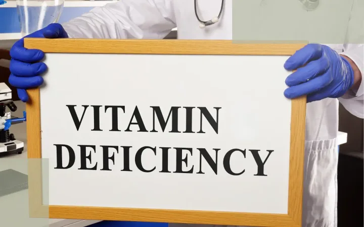 Vitamin Deficiency and Hair Loss What Your Hair Is Telling You (1)