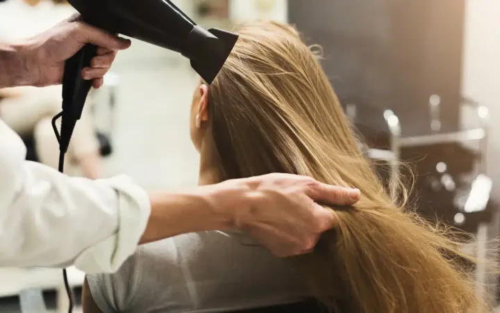 Why Comparing Hair Regrowth Progress Makes Anxiety Worse